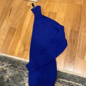 Boscov’s Preswick and Moore Cashmere Turtleneck Sweater Royal Blue